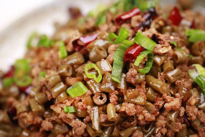 Stri Fried Minced Meat with Sour Cowpeas 酸豇豆炒肉碎